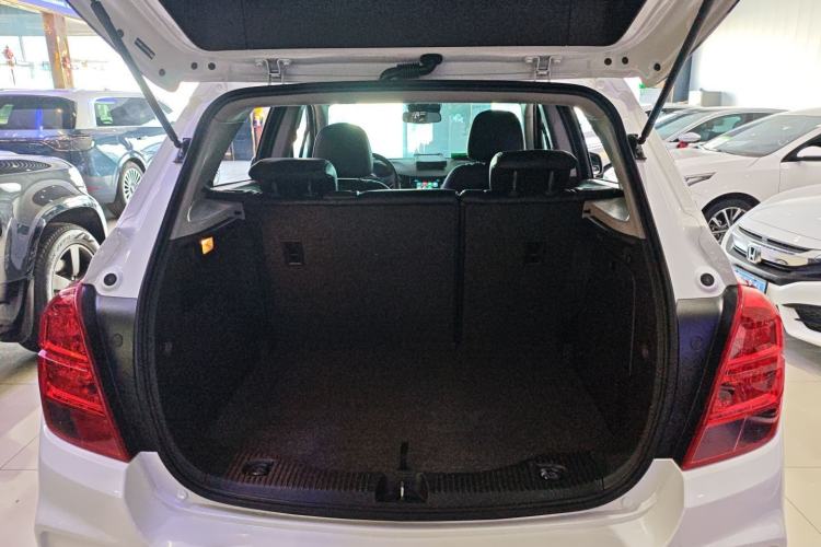 Used Chevrolet Trax 2018 330T Automatic Two-Wheel Drive Elite Model