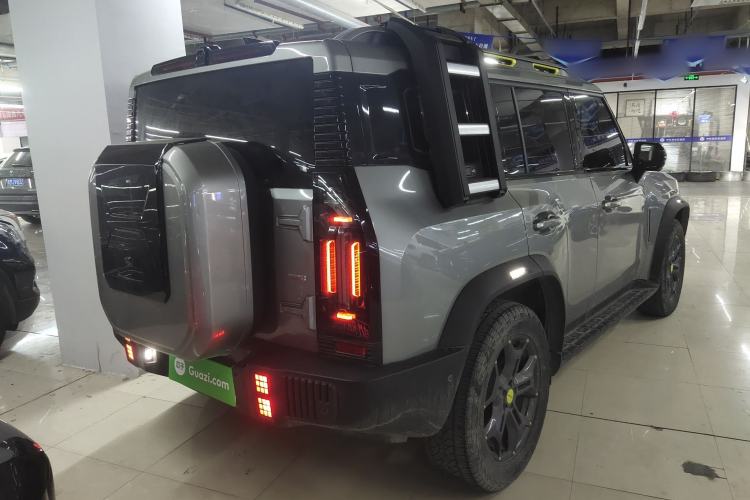 Used JETOUR Traveler 2023 2.0T All-Wheel Drive CrossPRO+
