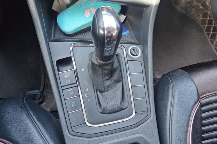 Used Volkswagen Bora 2019 Revised Version 1.5L Automatic Fashionable Style China VI
