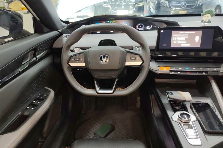 Used CHANGAN UNI-V 2022 1.5T Smart Navigation Version