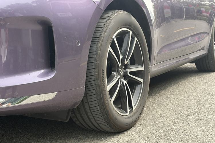 Used Hima AITO M5 2025 Extended-Range Ultra Rear-Wheel-Drive Version
