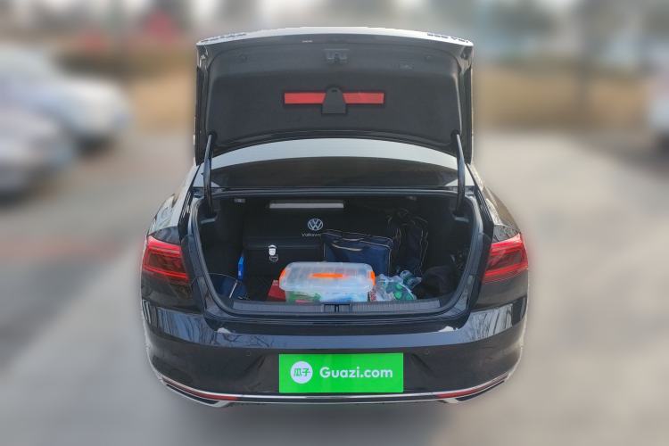 Used Volkswagen Magotan 2020 330TSI DSG Luxury Edition Trunk