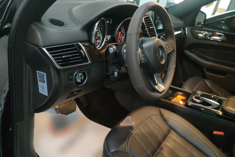 Used Mercedes-Benz GLS 2017 GLS 400 4MATIC Dynamic Model
