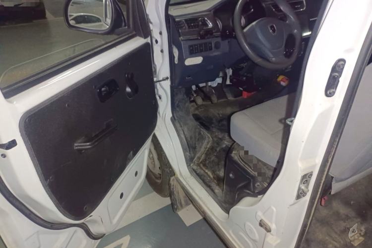 Used Jinbei Hiace X30 2021 1.5L Wealthy Van China VI Standard SWC15M Driver Seat