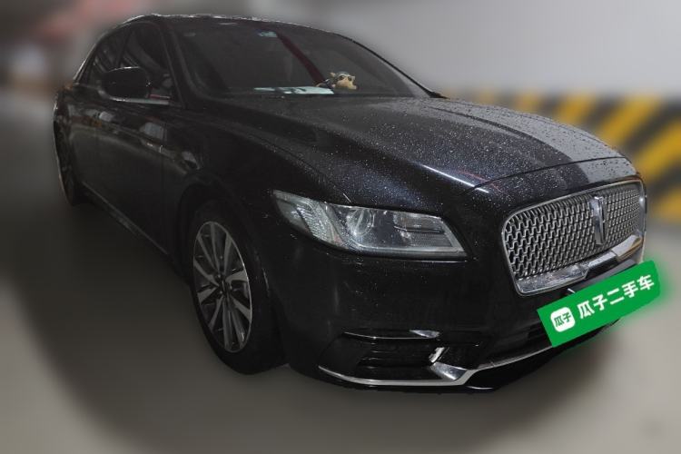 Used Lincoln Continental 2019 2.0T Two-Wheel Drive Luxury Edition China VI Standard Front Right 45 Deg