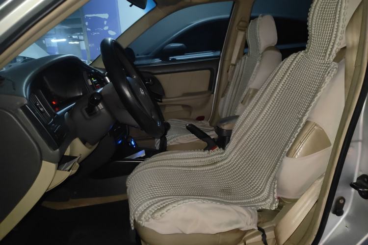 Used Hyundai Elantra 2005 1.6L Manual Standard Edition Left Front Seat