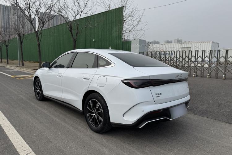 Used BYD Seal 06 New Energy 2024 DM-i 120KM Luxury Model
