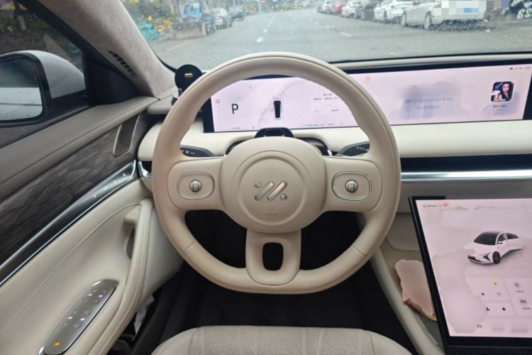 Used IM L7 2022 Dynamic Model
