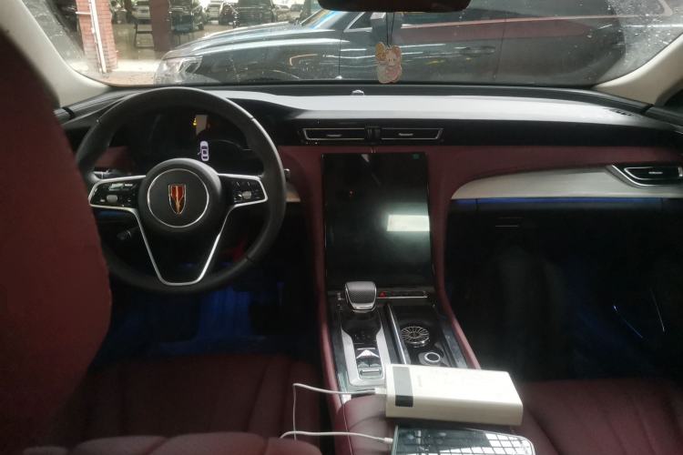 Used Hongqi H5 2025 2.0T Automatic Flag Edition – 500 000 Units Commemorative Version