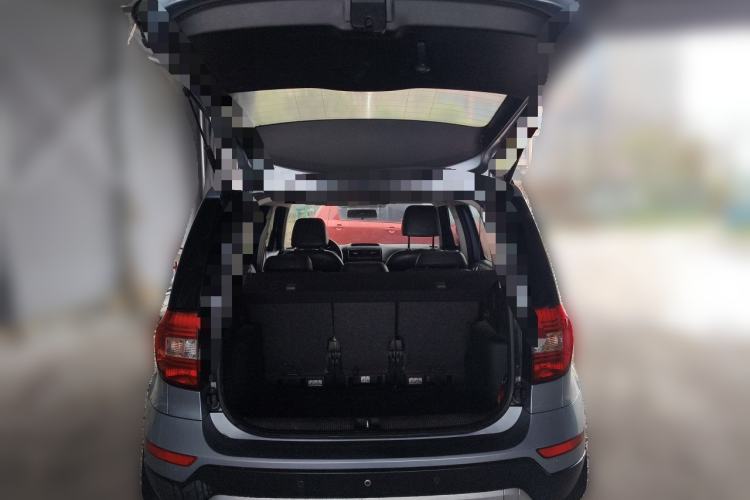 Used Skoda Yeti 2014 1.4TSI DSG Explorer Edition Trunk