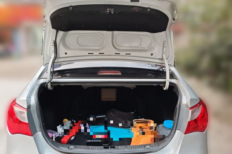 Used Hyundai Celesta 2015 1.6L Automatic Luxury Model
