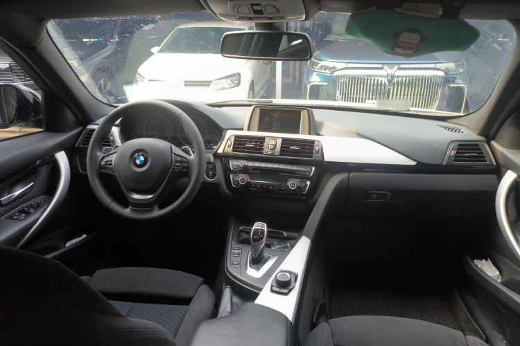 Used BMW 3 Series 2017 320i M Sport