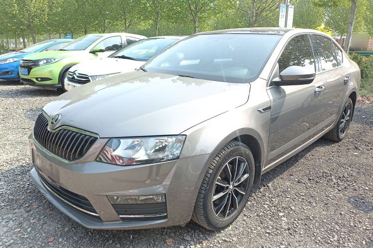Used Skoda Octavia 2017 1.6L Automatic Smart Drive Edition