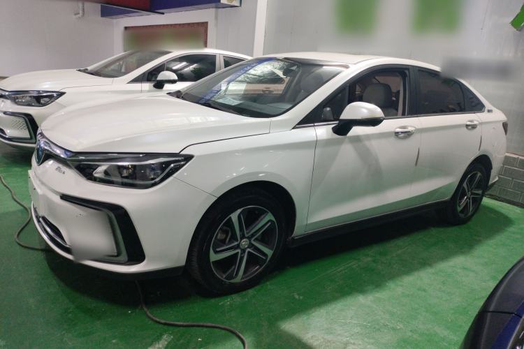 Used BAIC Beijing EU5 2019 R600 Smart Fashion Edition