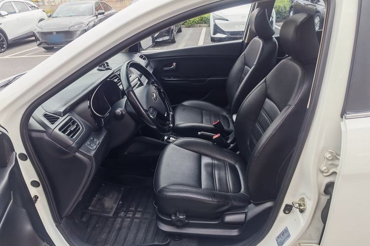 Used Kia K2 2015 Sedan 1.6L Automatic Transmission Premium Left Front Seat