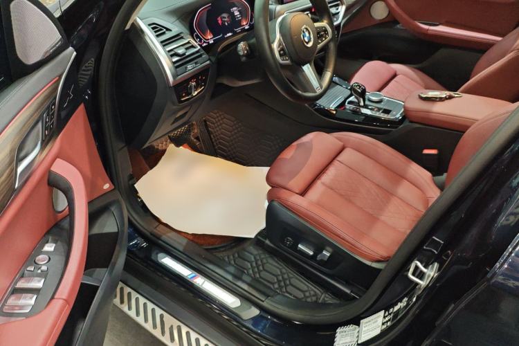 Used BMW X3 2022 Second Facelift xDrive30i Leading Edition M Night Sky Package