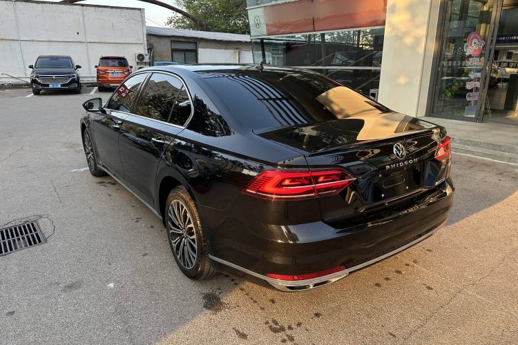 Used Volkswagen Phideon 2021 380TSI Luxury Edition
