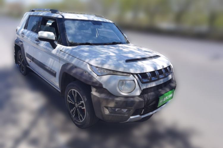 Used BAIC Off-Road BJ20 2016 1.5T CVT Luxury Model Front Right 45 Deg