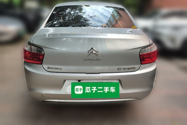Used Citroen Elysee 2015 Zhishang Edition 1.6L Manual Fashion Model Rear