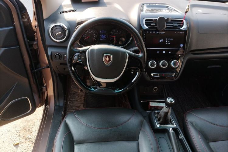 Used Jinbei 750 2015 1.5L Luxury Model
