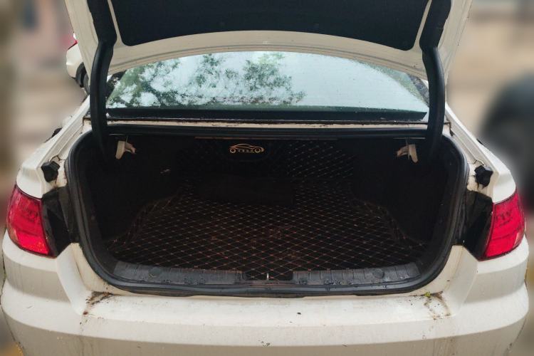 Used Geely Auto Emgrand GL 2018 1.8L DCT Elite Smart Connectivity Version Trunk