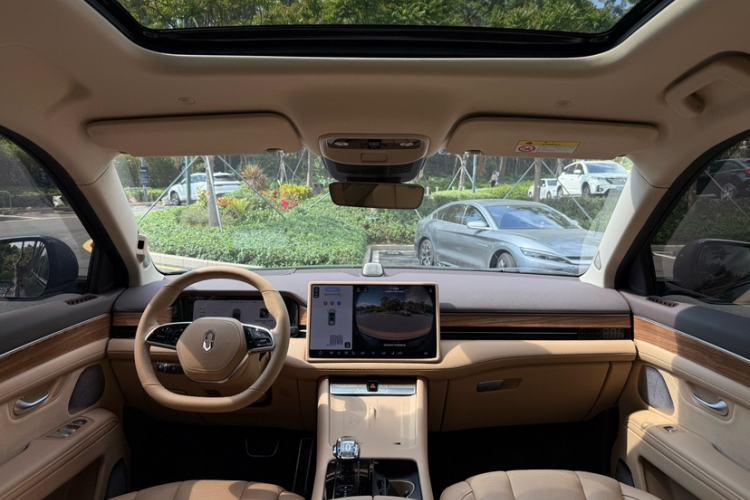 Used Hima AITO M7 2024 1.5T Intelligent Driving Rear-Drive Max Edition 6 Seats Interior 1