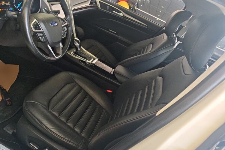 Used Ford Mondeo 2013 2.0L GTDi 200 Fashion Edition
