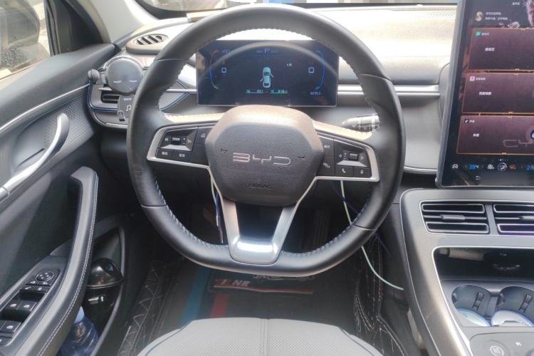 Used BYD Destroyer 05 2024 HONOR Edition DM-i 55KM Luxury Model Steering Wheel
