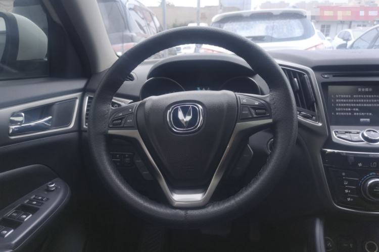 Used CHANGAN CS75 2014 1.8T Automatic Elite Model China IV Standard Steering Wheel