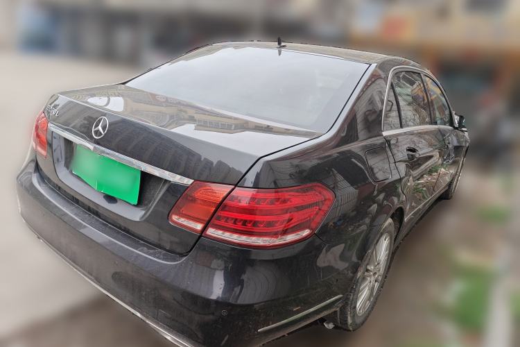 Used Mercedes-Benz E-Class 2013 E 260 L CGI Elegant Model
