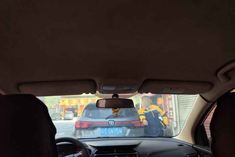 Used CHANGAN OSHAN A800 2017 1.6L Manual Comfort Model Headliner