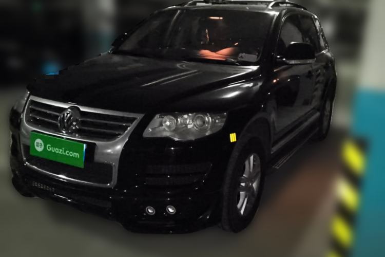 Used Volkswagen Touareg 2010 3.6 Limited Top-Trim Version