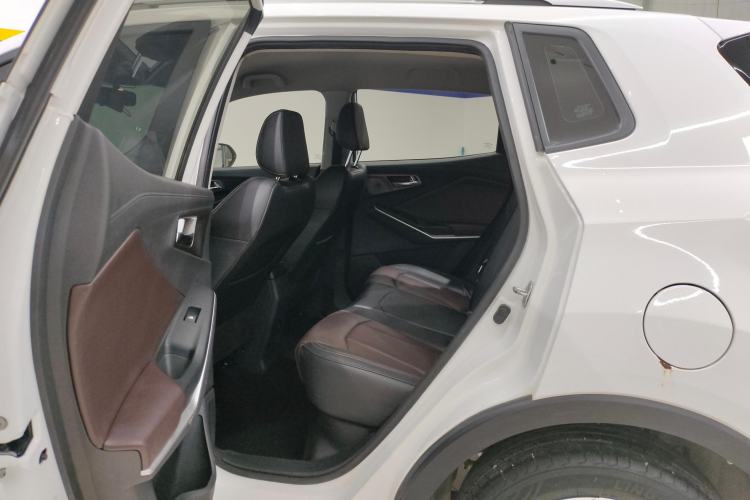 Used Changan CS15 2019 1.5L Manual Entry-Level Version China VI Standard