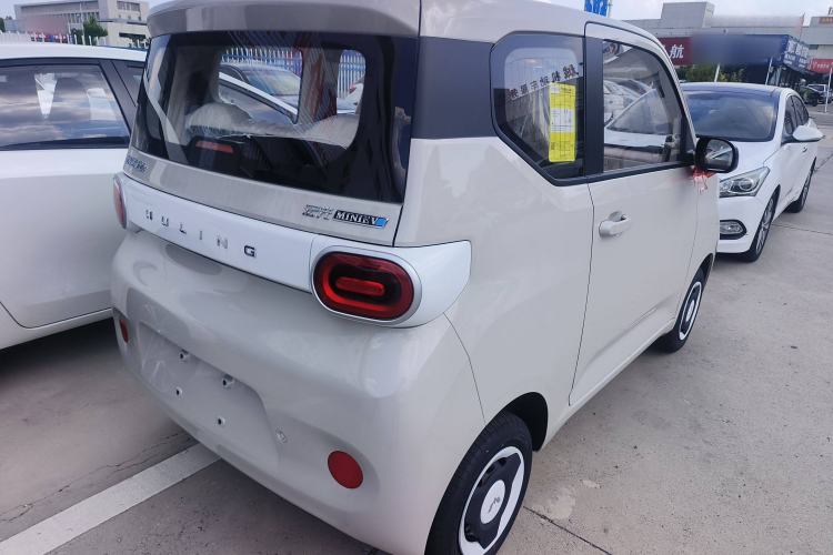 Used Wuling Hongguang MINIEV 2024 3rd Generation 215km Youth Edition