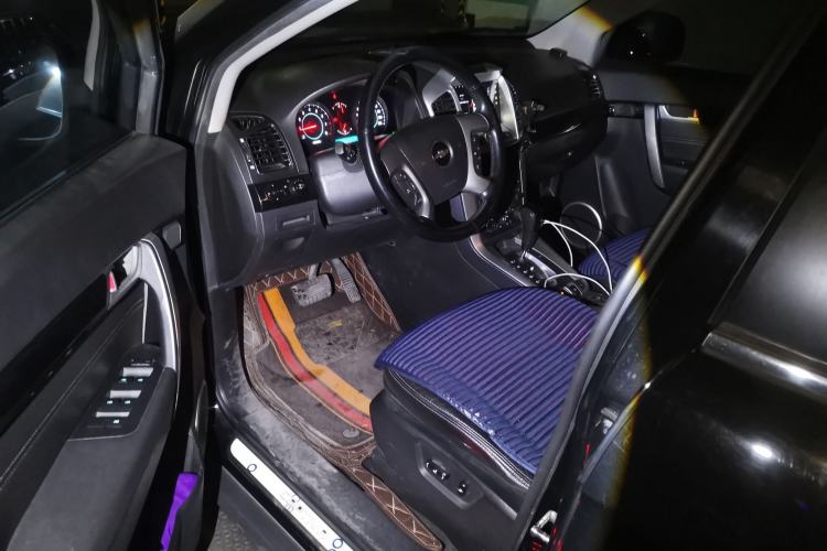 Used Chevrolet Captiva 2014 2.4L 4x4 Flagship Edition 7 Seats