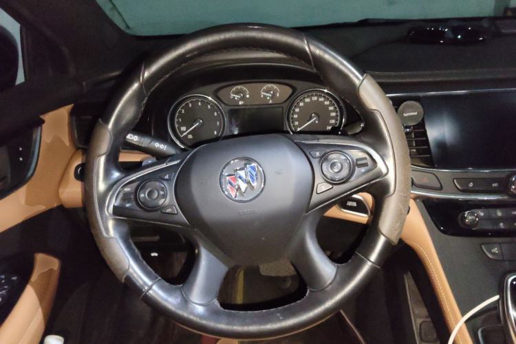 Used Buick LaCrosse 2018 28T Elite Edition
