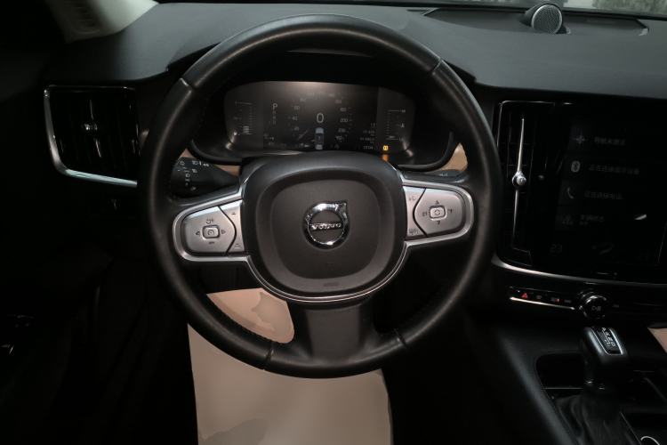 Used Volvo S90 2017 T4 Zhiyi Edition