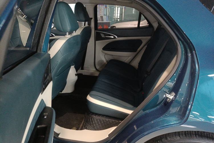 Used ORA Good Cat 2022 400km Standard Range Premium Version Lithium-Ion Battery Left Rear Seat