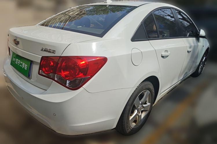 Used Chevrolet Cruze 2012 1.8L SE AT
