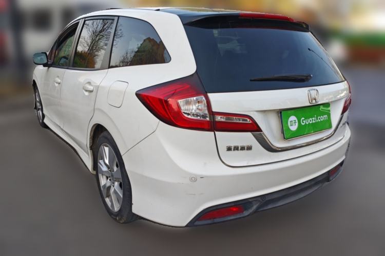 Used Honda Jade 2013 1.8L automatic Comfort version 5 seats