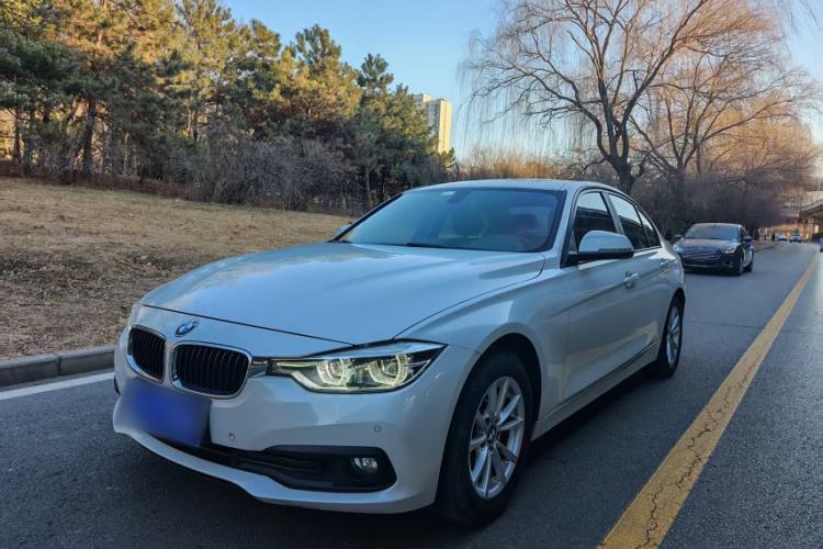 Used BMW 3 Series 2016 316i Fashion Model