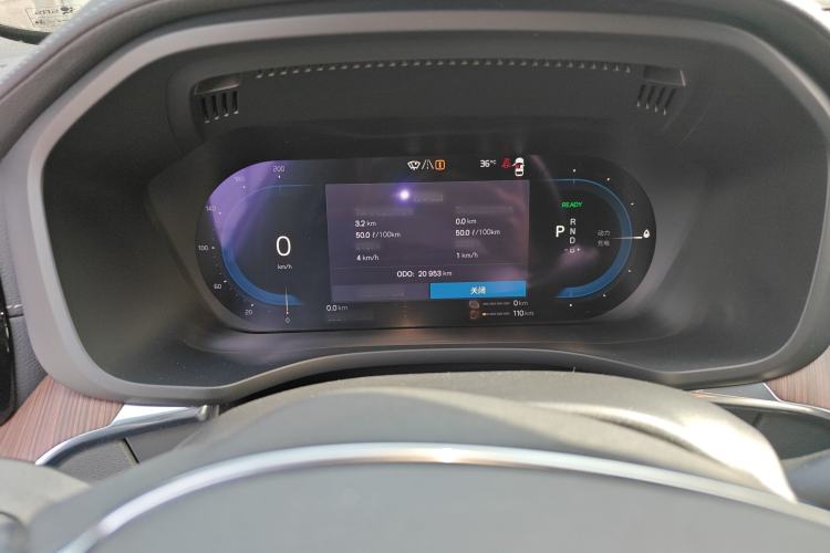 Used Volvo XC60 New Energy 2024 T8 Plug-in Hybrid Long-Range All-Wheel Drive Smart Luxury Edition
