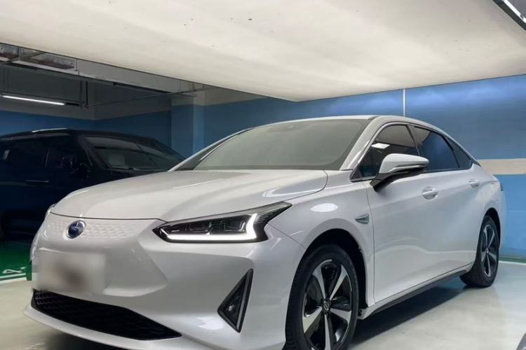 Used GAC Group Toyota iA5 2021 Luxury Edition Front Left 45 Deg