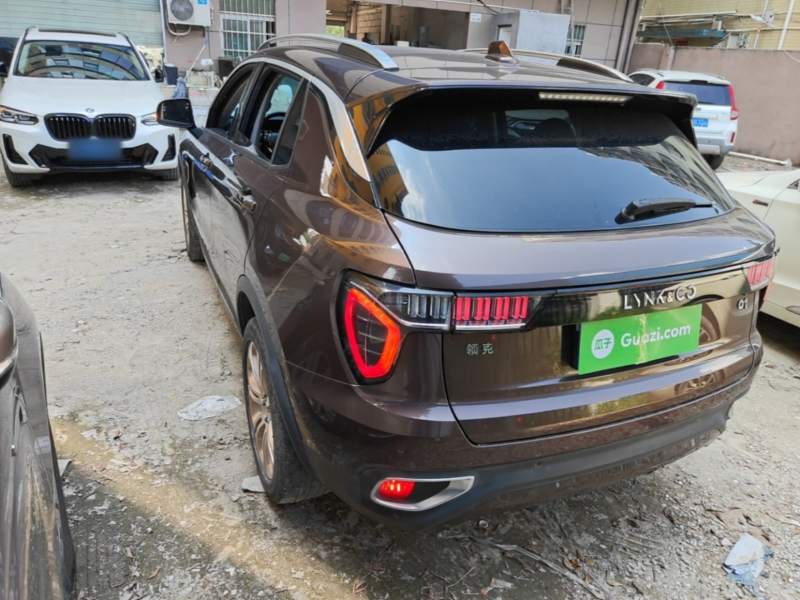 Used Lynk & Co 01 2017 2.0T Two-Wheel Drive Pro Edition — 4