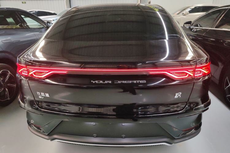 Used BYD Han 2023 EV Champion Edition 605KM Front-Drive Premium Model
