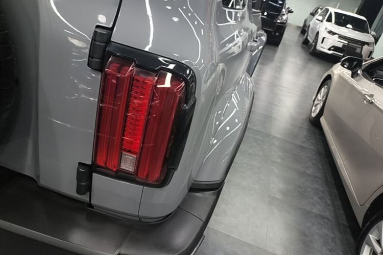 Used Tank 300 2023 City Edition 2.0T—Stylish as Ever