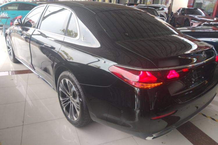 Used Mercedes-Benz E-Class 2025 Facelift E 300 L Luxury Edition Rear Left 45 Deg