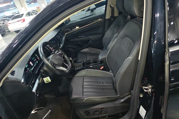 Used Volkswagen Passat 2023 330TSI Starry Elite Edition
