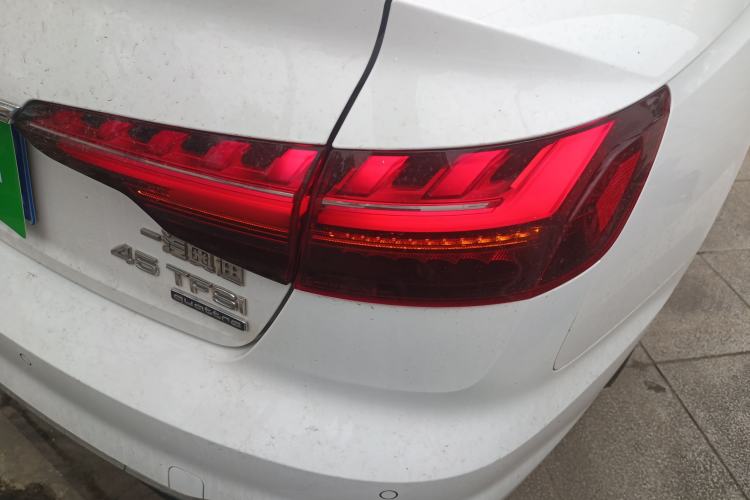 Used Audi A4L 2022 40 TFSI Fashion Dynamic Model
