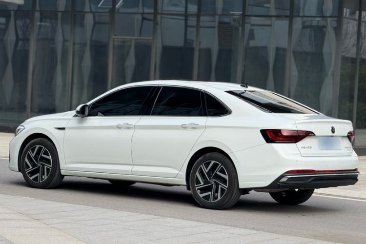 Used Volkswagen Sagitar 2025 Revised 300TSI DSG Excellence Edition
